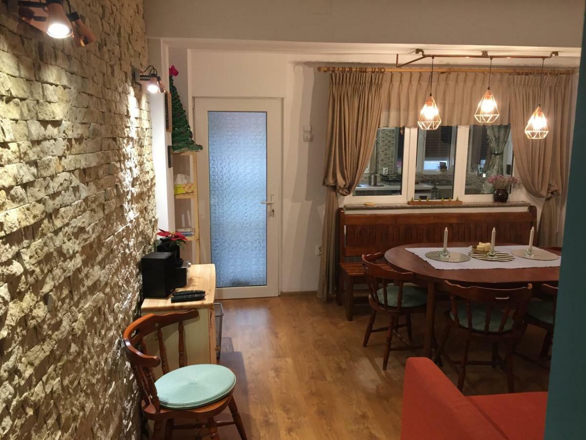 דירות סינאיה Casa Sara מראה חיצוני תמונה